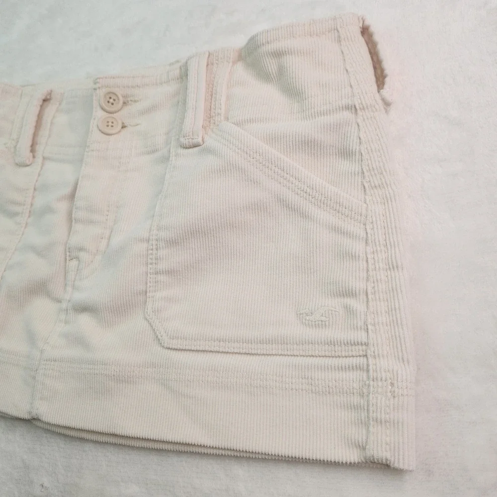 Vintage Y2K Hollister Cream Corduroy Micro Mini Skirt Size 0 W29 Ultra Low Rise